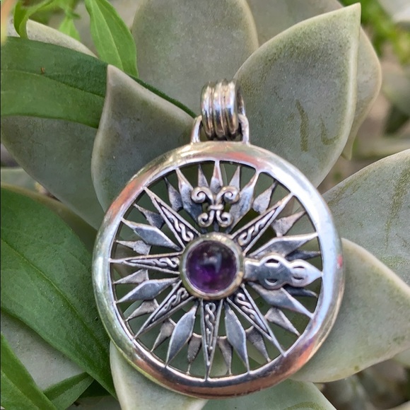 Celtic Fleur de Lis Compass Rose Amethyst Pendant - Picture 3 of 12
